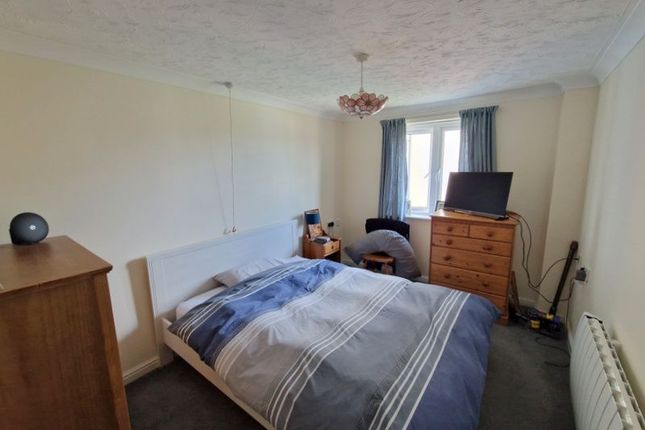 23 Admirals Court, Rolle Road, Exmouth photo 4