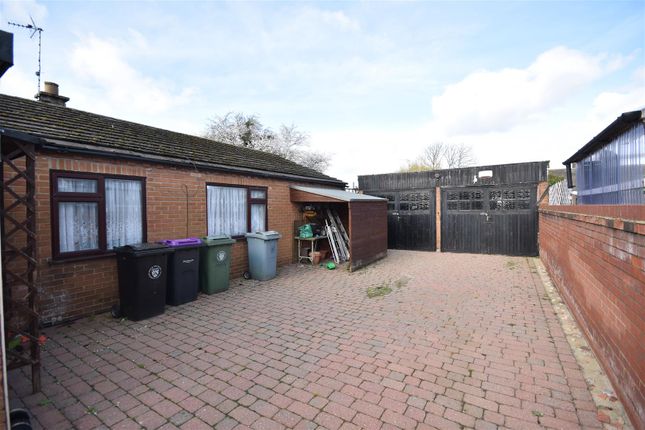 Detached bungalow for sale in Kirtons Lane, Long Bennington, Newark