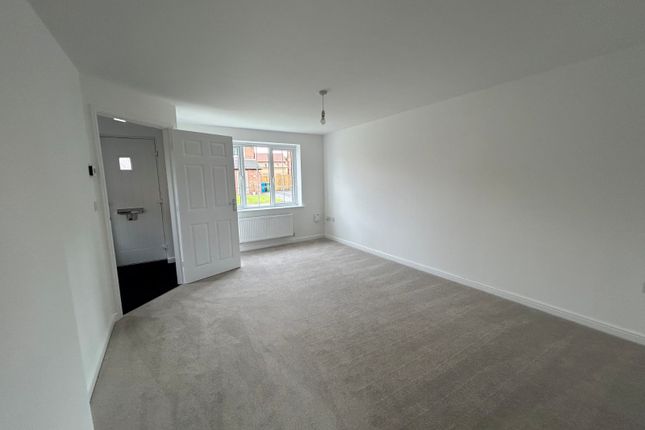 5, Harrier Drive, Worksop photo 3