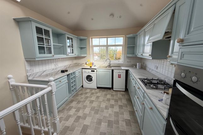 86, Blockley Road, Sudbury Court Estate photo 2
