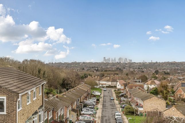 43, Langdon Shaw, Sidcup photo 4