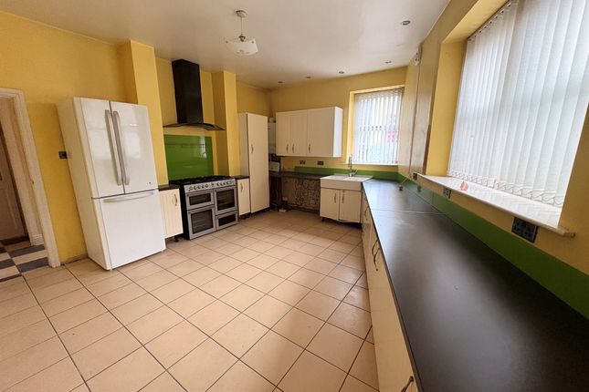 1, Montague Street, Sowerby Bridge photo 3