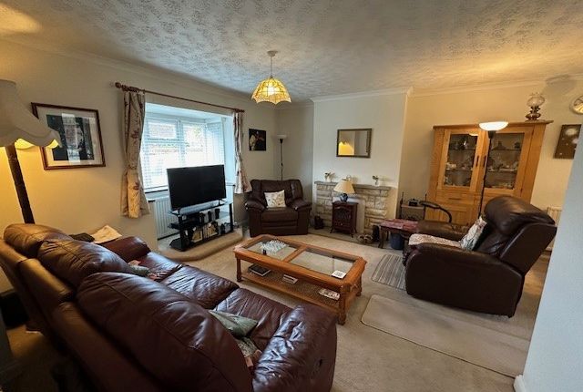 Detached bungalow for sale in Skillman Drive, Thatcham
