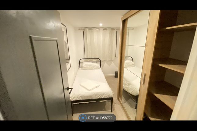 Small Room 3