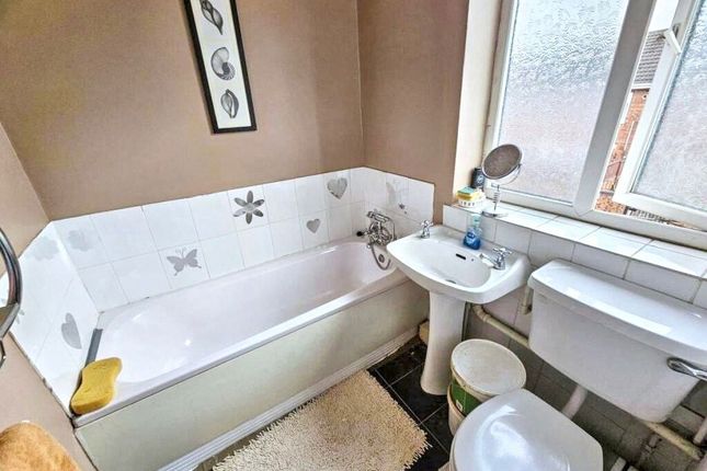 193, Harrow Street, Moorthorpe, South Kirby Parish photo 3