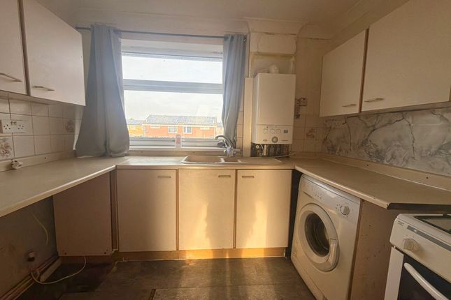 34, Kensington Road, Scunthorpe photo 3