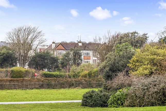 7 Beresford Court, Somerhill Road, Hove photo 3