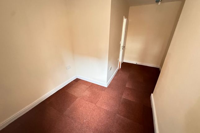 37, Thornley Street, Wolverhampton photo 5