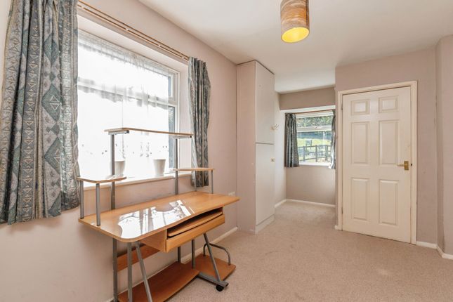 43, Langemore Way, Essex photo 4