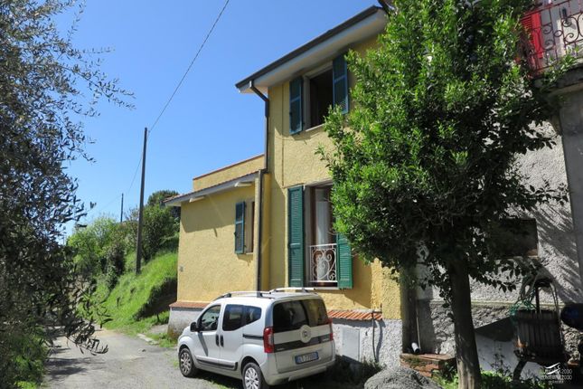 Thumbnail Semi-detached house for sale in La Spezia, Follo, Italy