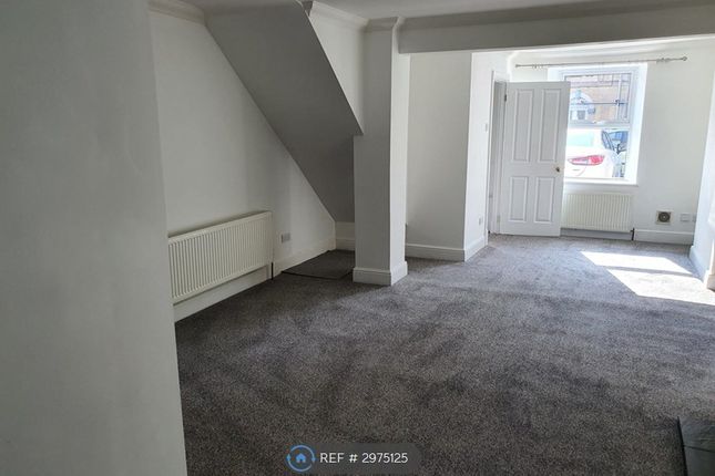 Gladstone Road, Trowbridge photo 3