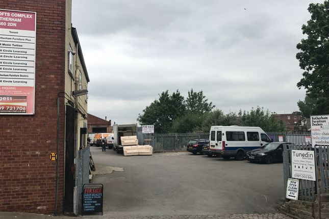 Office to let in Quarry Hill, Rotherham