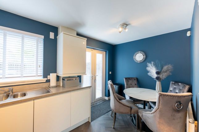 3 Lochmaben Crescent, Cambuslang photo 4