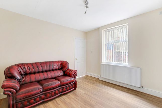 280 Nottingham Road, Ilkeston photo 3
