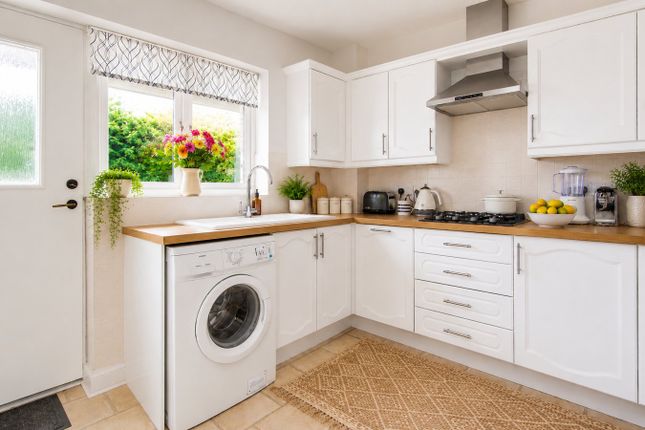 29, Courville Close, Alveston photo 4