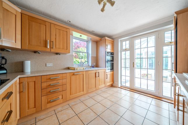 10, Welholme Avenue, Grimsby photo 5