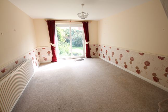 24, Castle Street, Sleaford photo 2