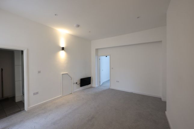 Thumbnail Flat to rent in Fore Street, Bugle, St Austell
