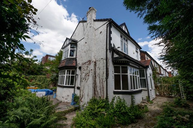 Thumbnail Detached house for sale in Ashbourne Grove, Salford