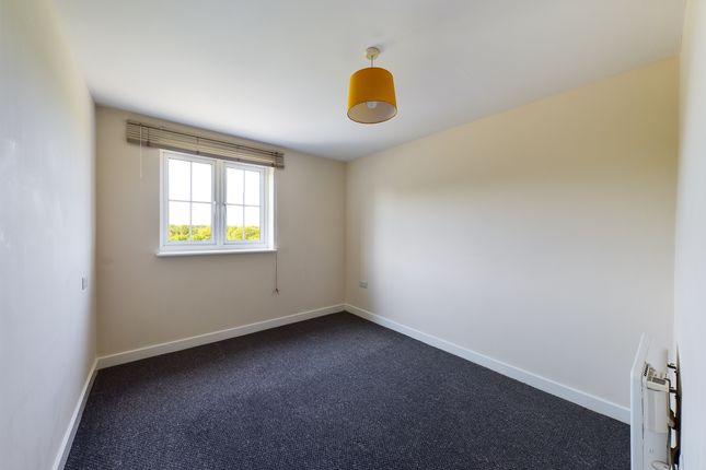 Flat to rent in Jenkinson Grove, Armthorpe, Doncaster