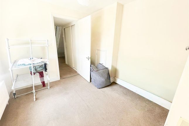 Upper Maisonette, 2, Alexandra Road, St. Leonards-On-Sea photo 4