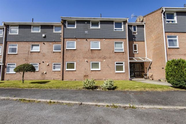 Thumbnail Flat for sale in Westleigh Court, Newbold Back Lane, Chesterfield