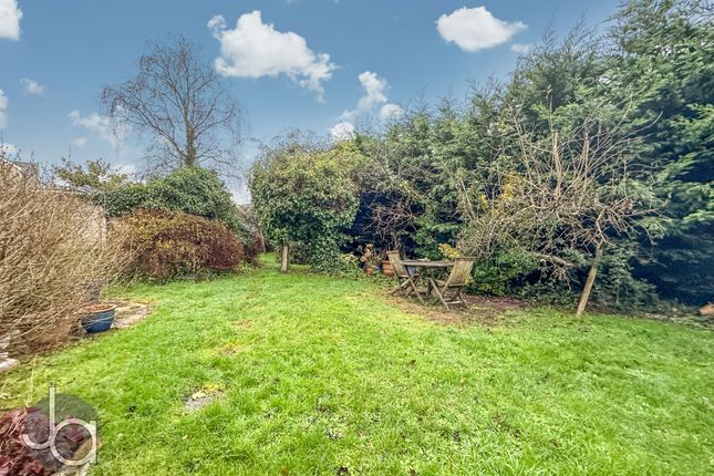 Greenacres, Hanover Square, Colchester photo 3