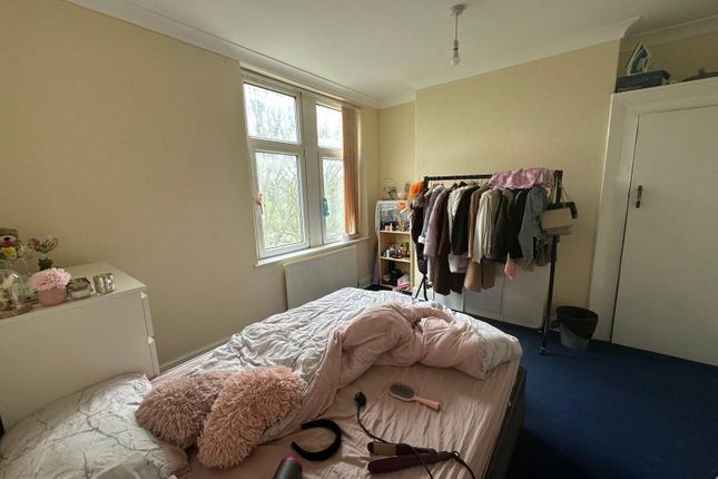 End terrace house to rent in Hartley Avenue, Woodhouse, Leeds