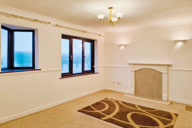 4F Elder House, Knoll Park, Somerset photo 2