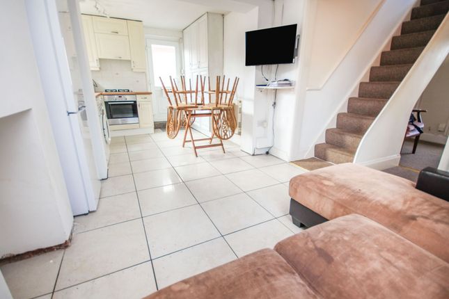 45 Latimer Road, Bournemouth photo 2