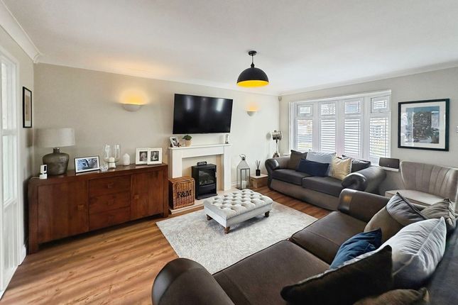 29, Sunholme Drive, Wallsend photo 2