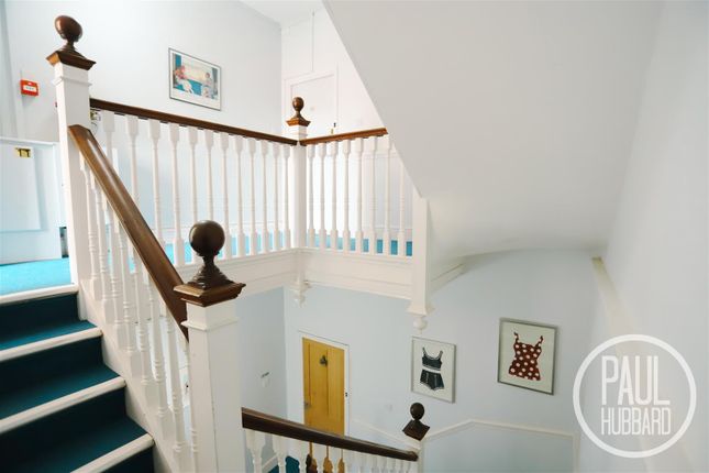 Flat 9, Kirkley House, Kirkley Cliff Road, Lowestoft photo 4