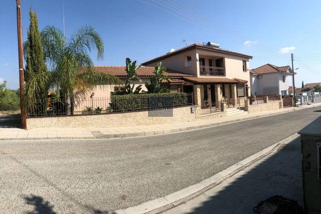Detached house for sale in Ipeirou, Episkopi Lemesou 4620, Cyprus