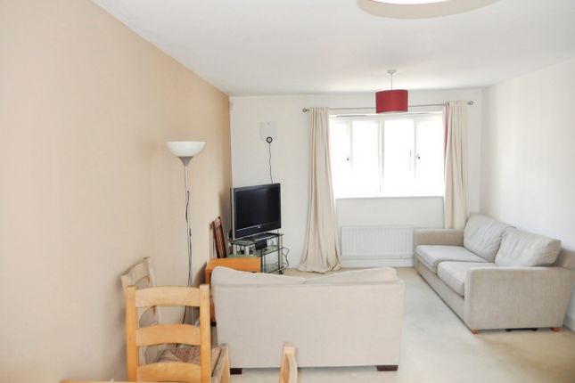 7, PETERBOROUGH photo 2