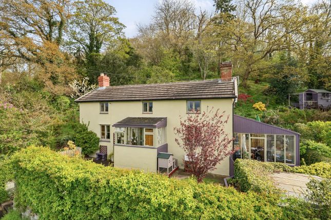Thumbnail Cottage for sale in Trewern, Welshpool