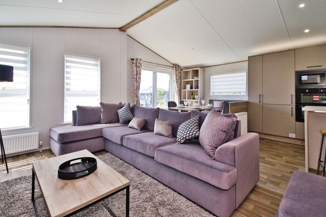 Plot 7, The Mapleton, Bath & West Lodge Park, Shepton Mallet photo 4
