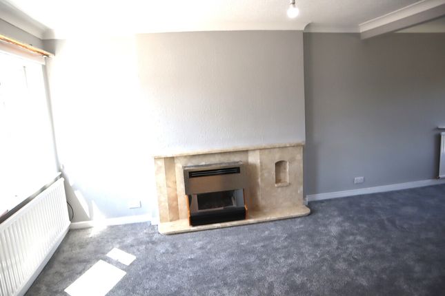 10, Hill Way, Oadby photo 3