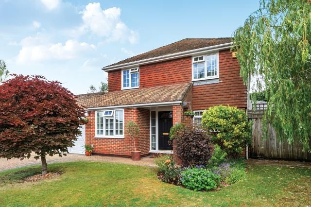 1, Sandford Gardens, High Wycombe photo 4