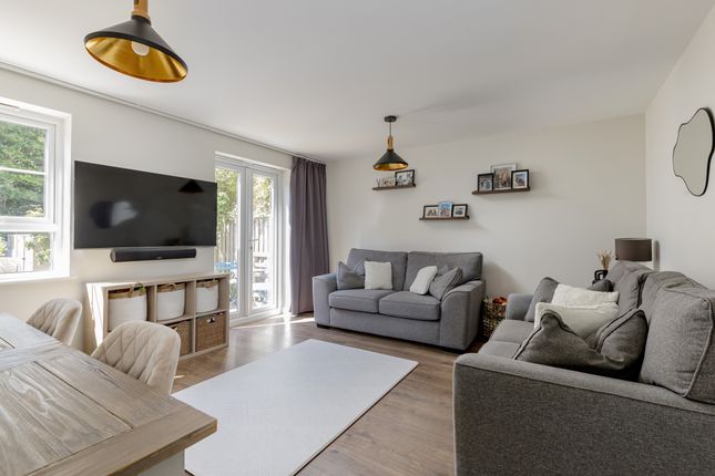3-bed house on 22, Kirklands Park Street, Kirkliston, £280,000