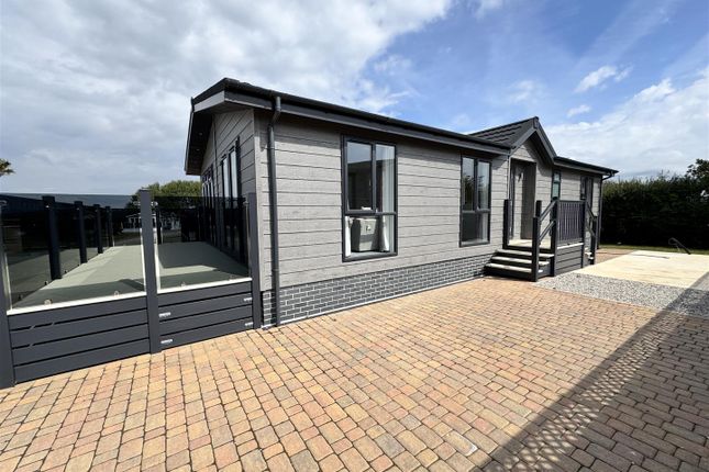 4, Pamelas Way, Indian Queens photo 3