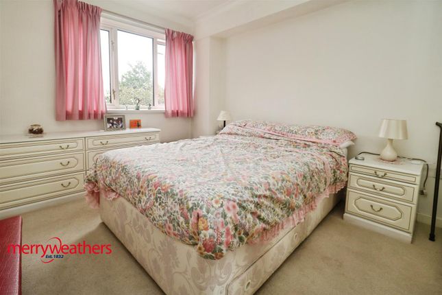 2, Broom Court, Rotherham photo 3