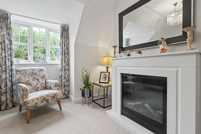 36 Wisteria Place, Old Main Road, Nottingham photo 4
