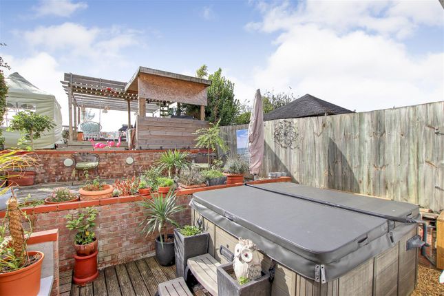 Garden 1.Jpg