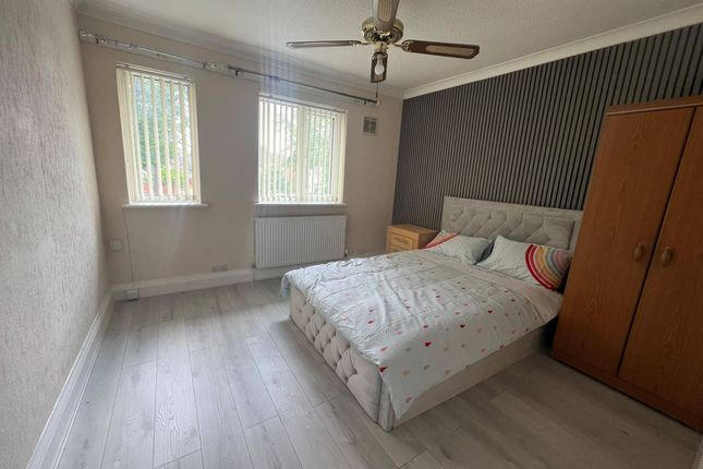 194a, Robin Hood Lane, Birmingham photo 5