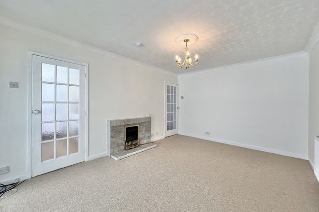 62, Sevenoaks Drive, Cleveleys photo 3