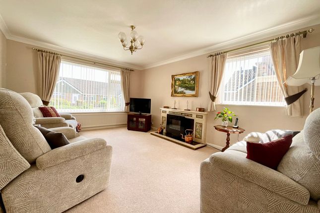 25 Farside Road, Scarborough photo 2