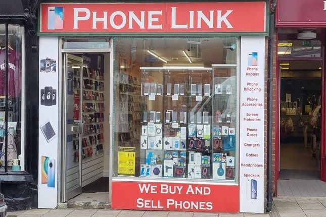 Thumbnail Retail premises for sale in Eastgate, Louth