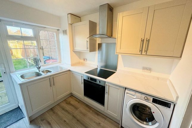 7, Shepperton Close, Castlethorpe photo 3