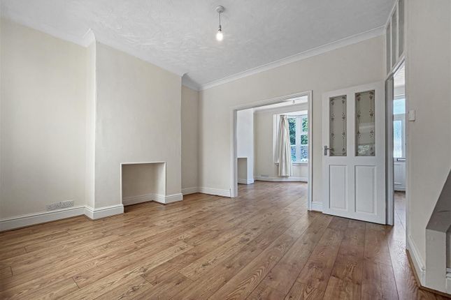 42, Forde Close, Newton Abbot photo 2