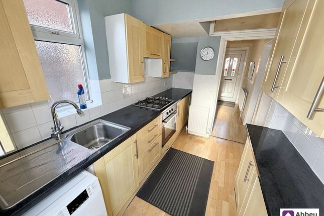 18 Bembridge Road, Leicester photo 4